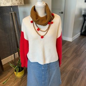 Long , very fun Pom Pom and bead necklace